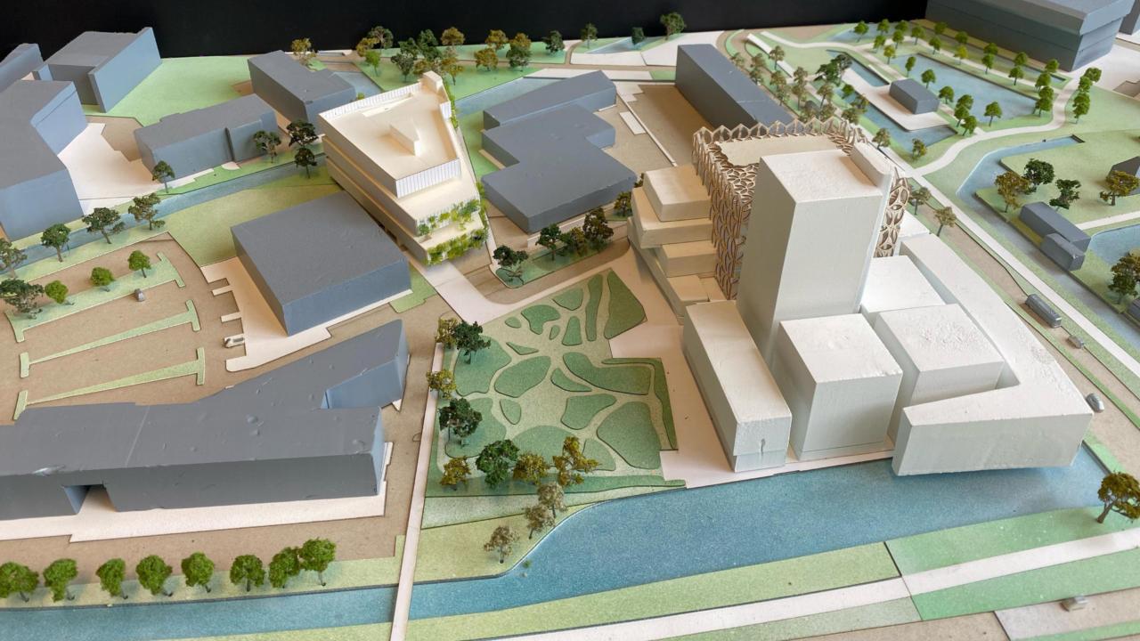 Model Naturalis parking garage and garden