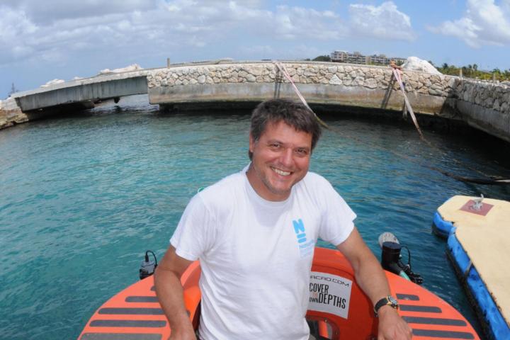 Prof. dr. Bert Hoeksema op expeditie