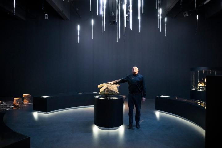 André Kuipers in zaal Evolutie